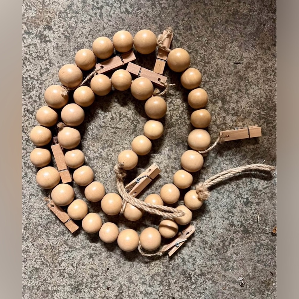 Beaded Garland with Clothespins